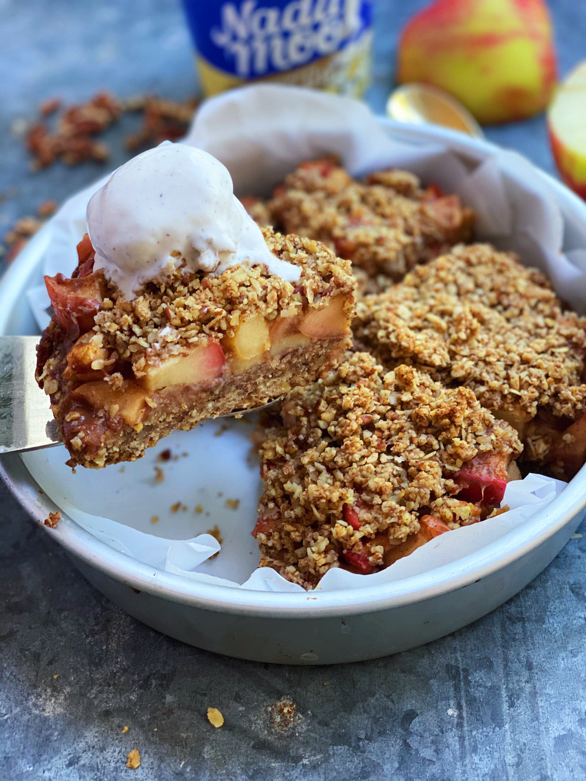 Apple Crumble Pie